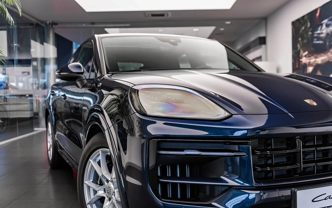 Porsche Cayenne cena 616707 przebieg: 10, rok produkcji 2023 z Parczew małe 154